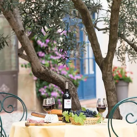 Nyaraló Chateau Canet