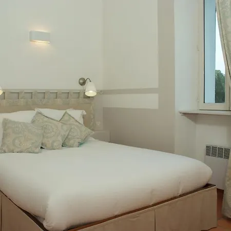 Chateau Canet Rustiques