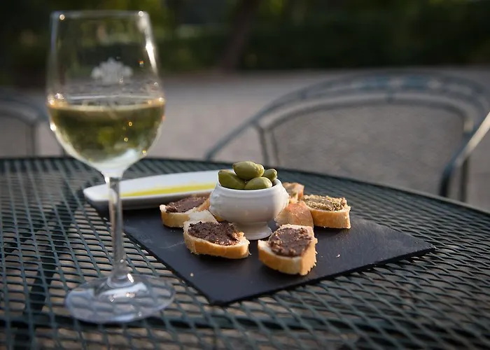 度假居 卡奈城堡酒店 Rustiques